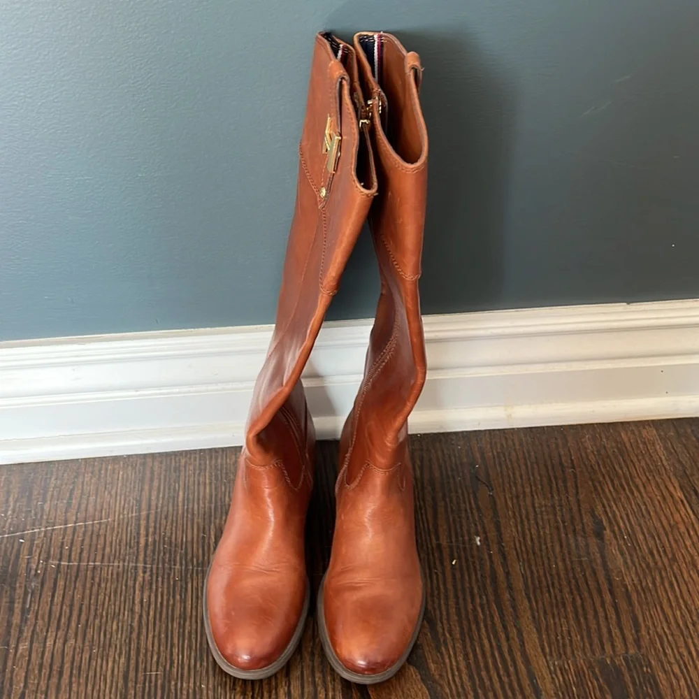 Tommy Hilfiger women’s leather boots - Picture 5 of 10